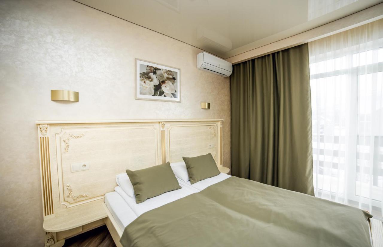 Hotel Августин à Solochyn Extérieur photo