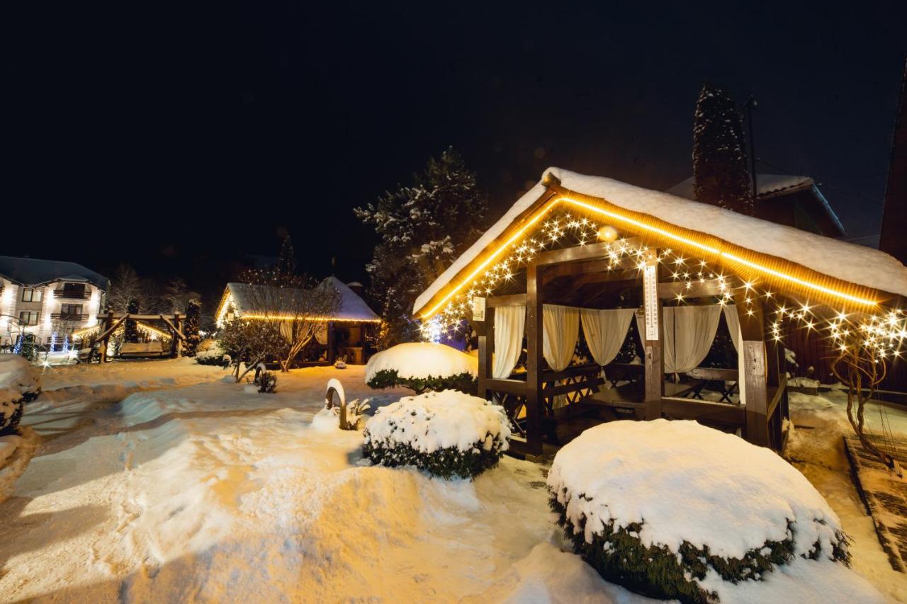 Hotel Августин à Solochyn Extérieur photo