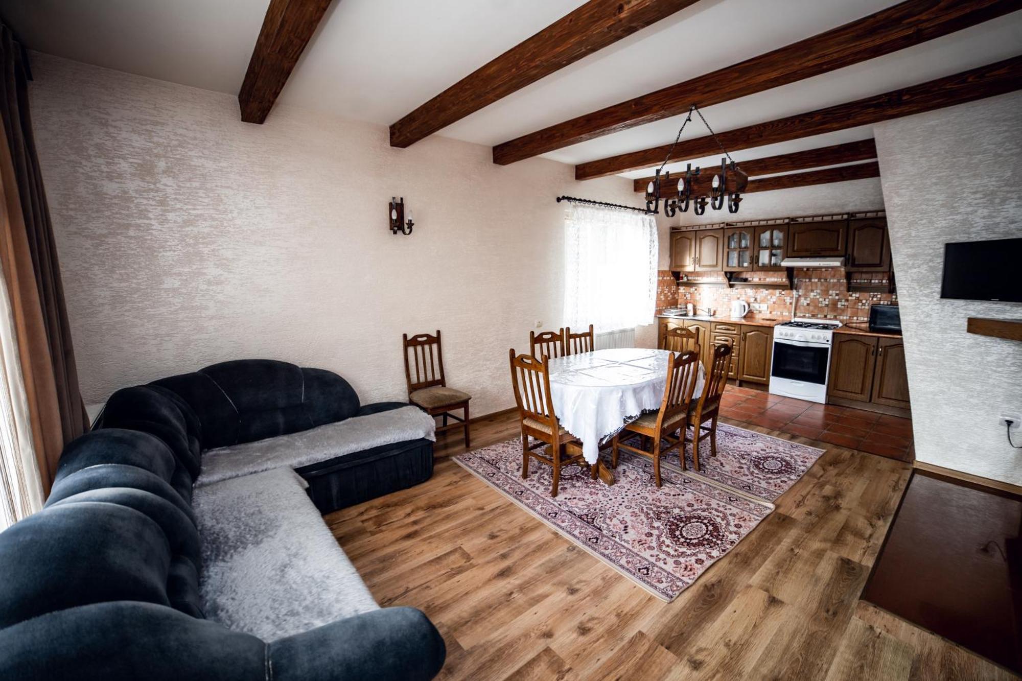 Hotel Августин à Solochyn Chambre photo