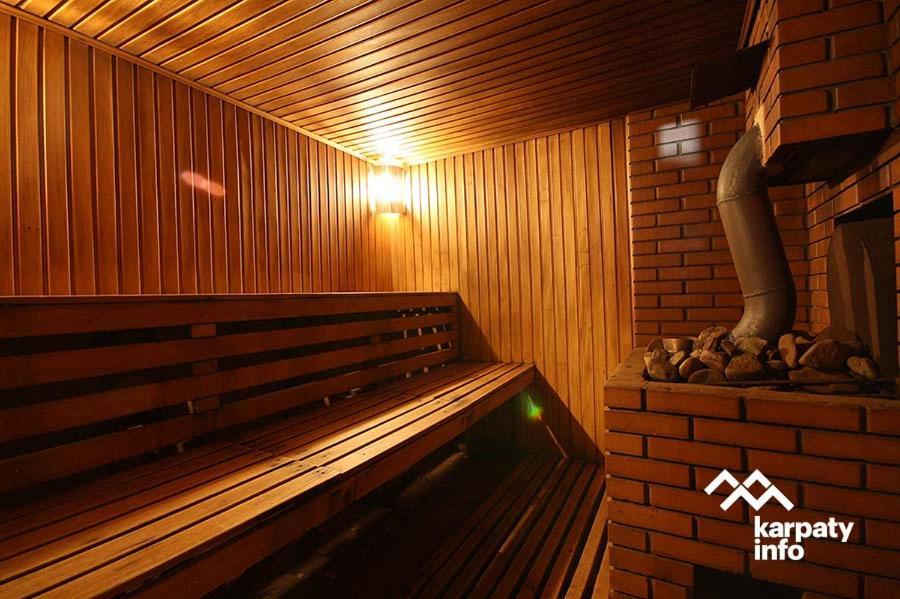 Hotel Августин à Solochyn Extérieur photo